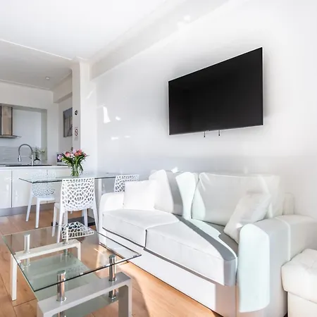 Apartment Modern Sea View On Promenade Des Nice